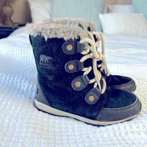 Sorel Whitney II Winter Boots Size 1 - Picture 2 of 6